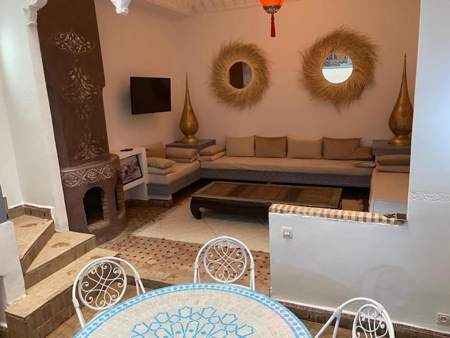 Ryad De Charme Authentique Piscine Calme Marrakesh Exterior foto