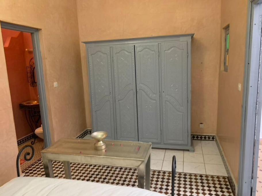 Ryad De Charme Authentique Piscine Calme Marrakesh Exterior foto